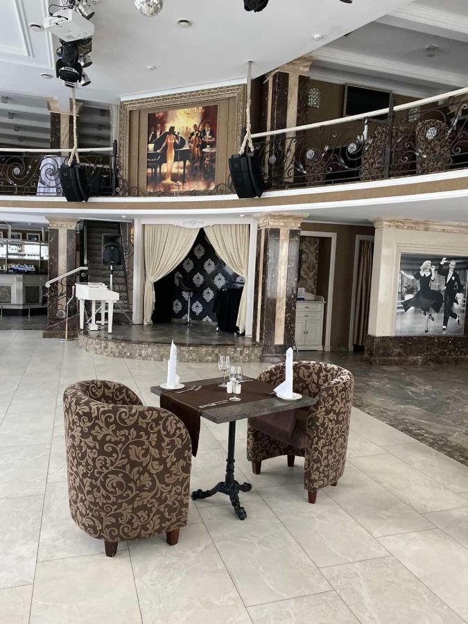 Park Hotel Zamkovy Gomel Exterior photo