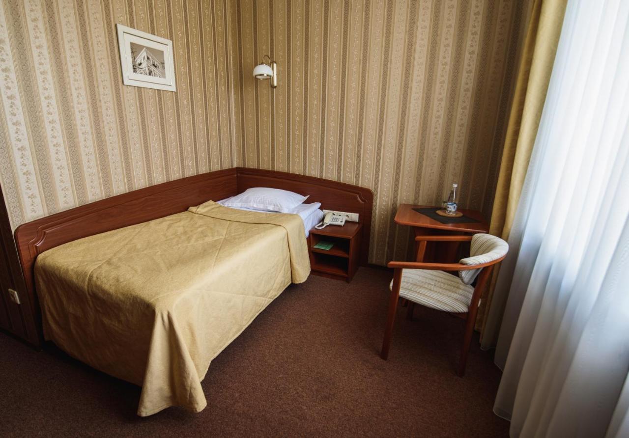 Park Hotel Zamkovy Gomel Exterior photo