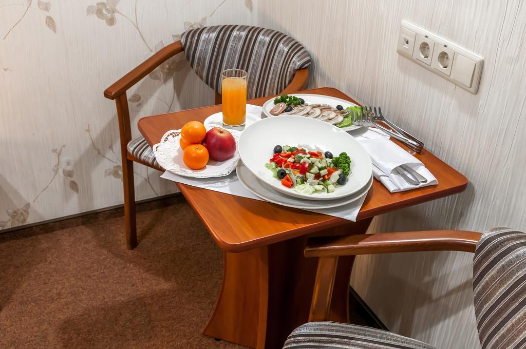 Park Hotel Zamkovy Gomel Exterior photo